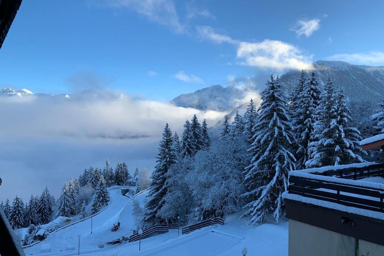 Les Brigues - Appartement Avec Vue Sur La Montagne Et Acces Aux Pistes Courchevel Exterior photo